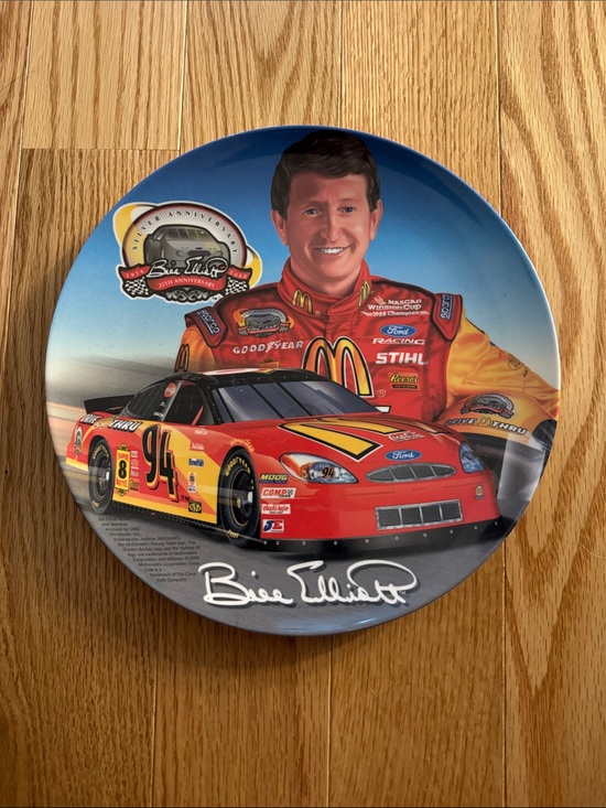 McDonald's Other - McDonald's Bill Elliot NASCAR Collector Plate Like New Condition